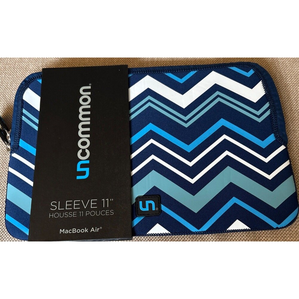 Uncommon sleeve for MacBook air sleeve bag 11" new Blue Stripes